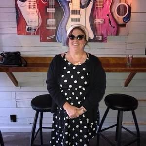 Meet your Posher, Sally